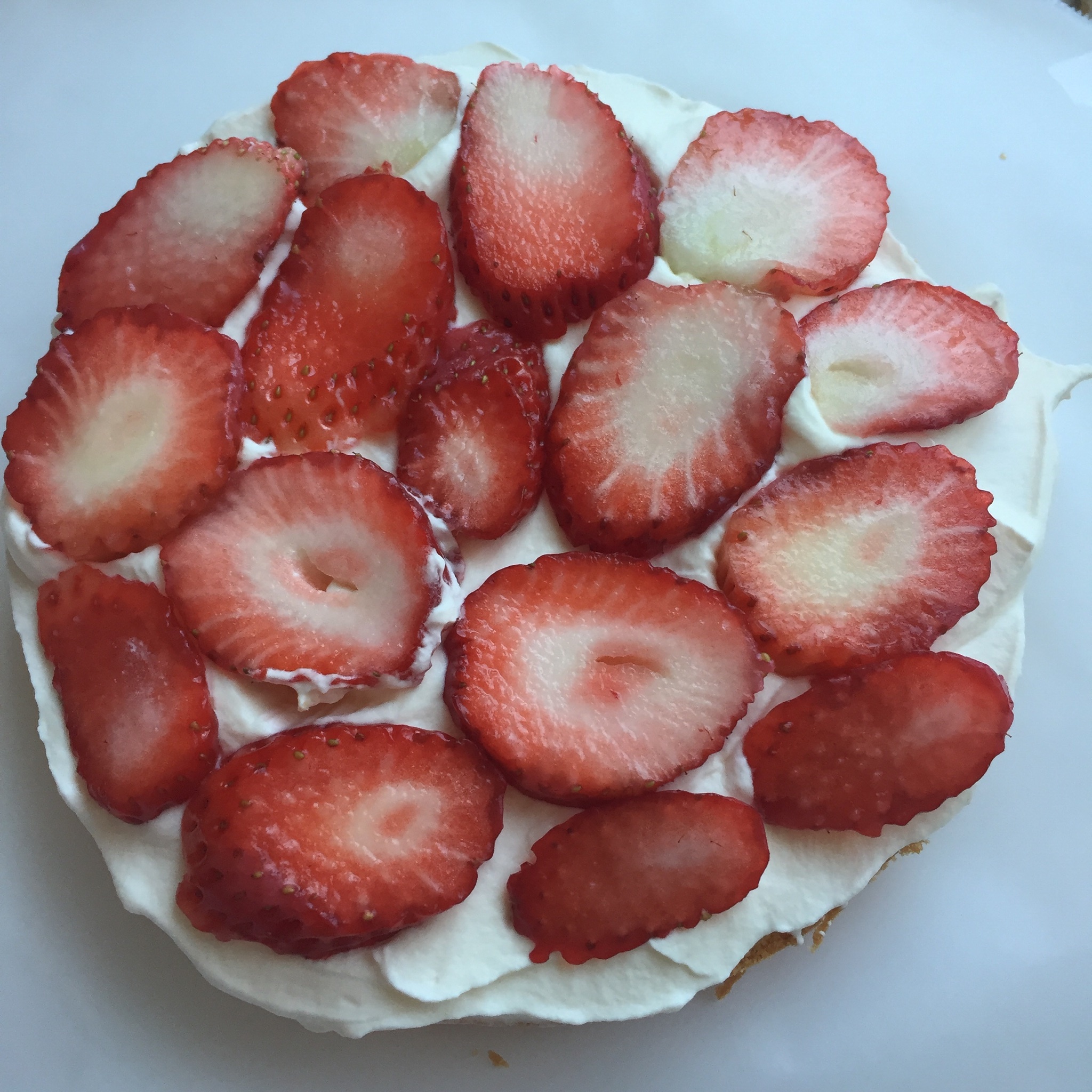 草莓鮮奶生日蛋糕的做法 步骤3