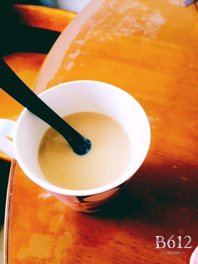 烏龍奶茶 ᶘ ᵒᴥᵒᶅ拿大紅袍煮的格外香的做法 步骤8