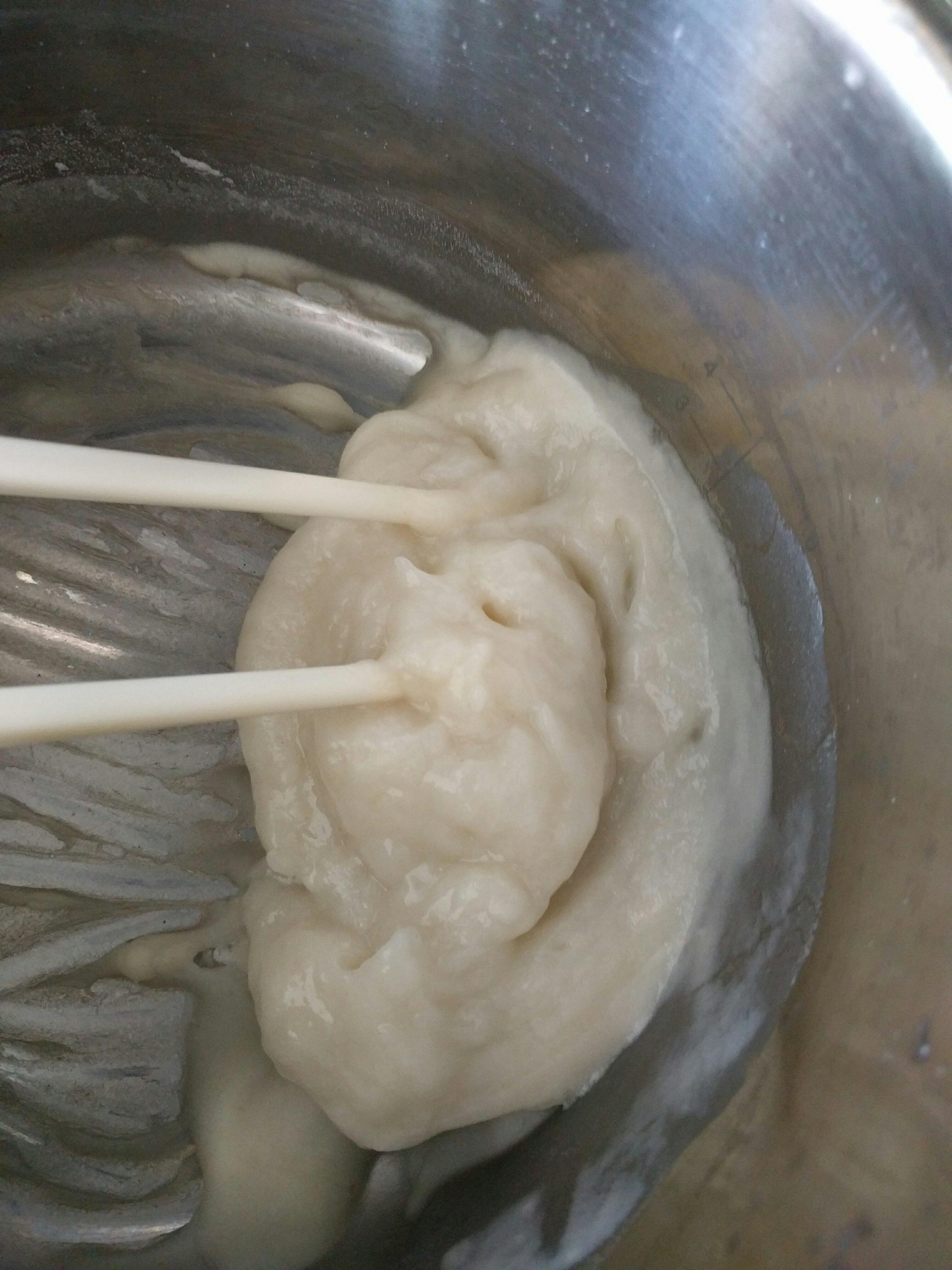 超級鬆軟的北海道吐司(湯種+象印麪包機)的做法 步骤1