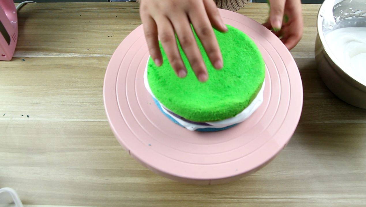Bakingpie-五彩繽紛彩虹的顏色&彩虹蛋糕的做法 步骤9