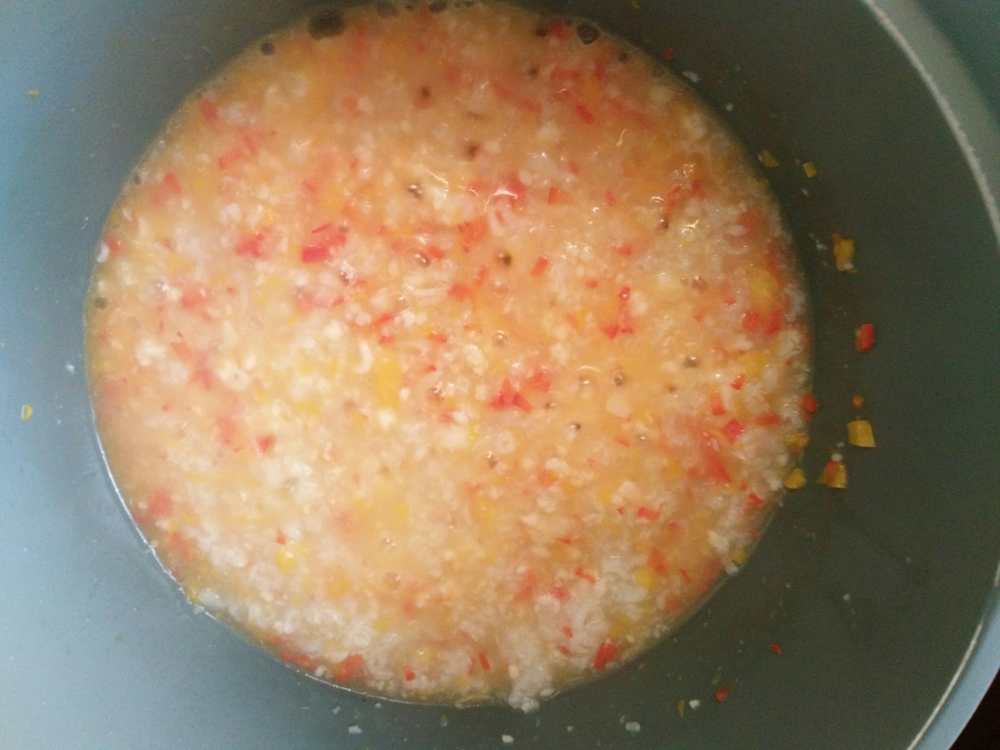 彩椒鱈魚粥的做法 步骤4