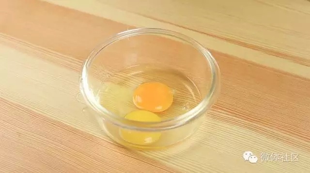 scrambled eggs 早餐 | 用愛喚醒你的胃的做法 步骤2