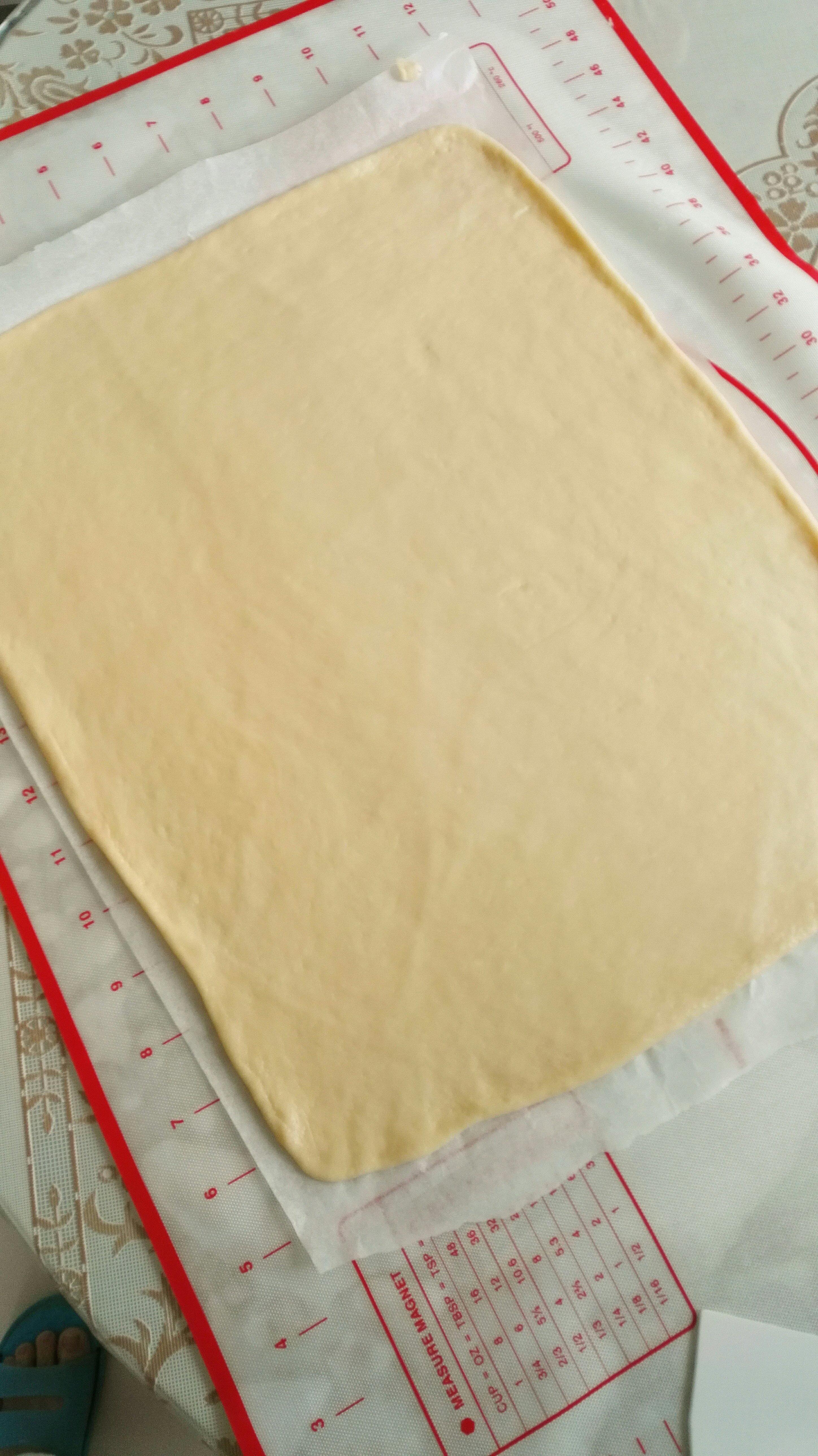 香蔥肉鬆麪包卷的做法 步骤1