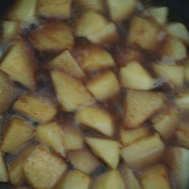 紅燒土豆的做法 步骤4