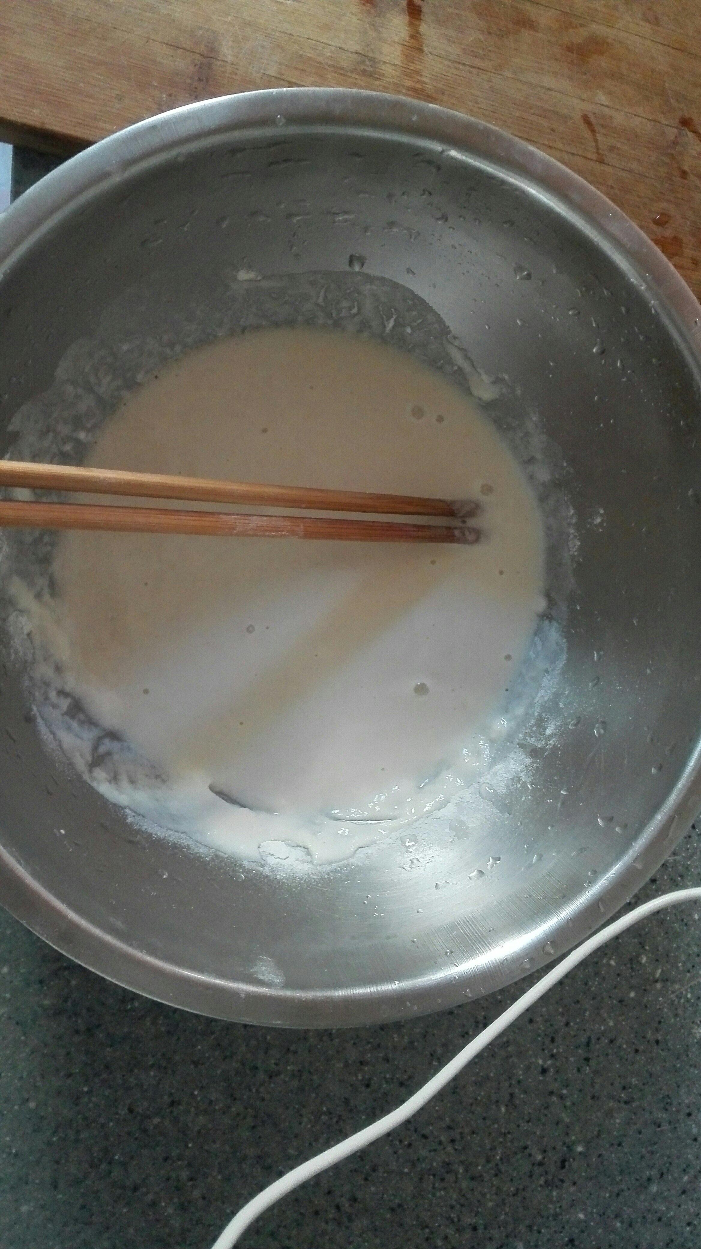 饅頭版疙瘩湯的做法 步骤2