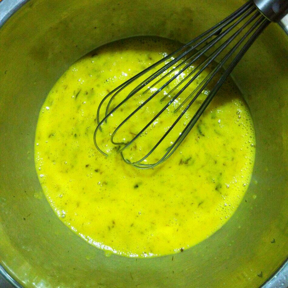 橄欖菜雞蛋餅的做法 步骤2