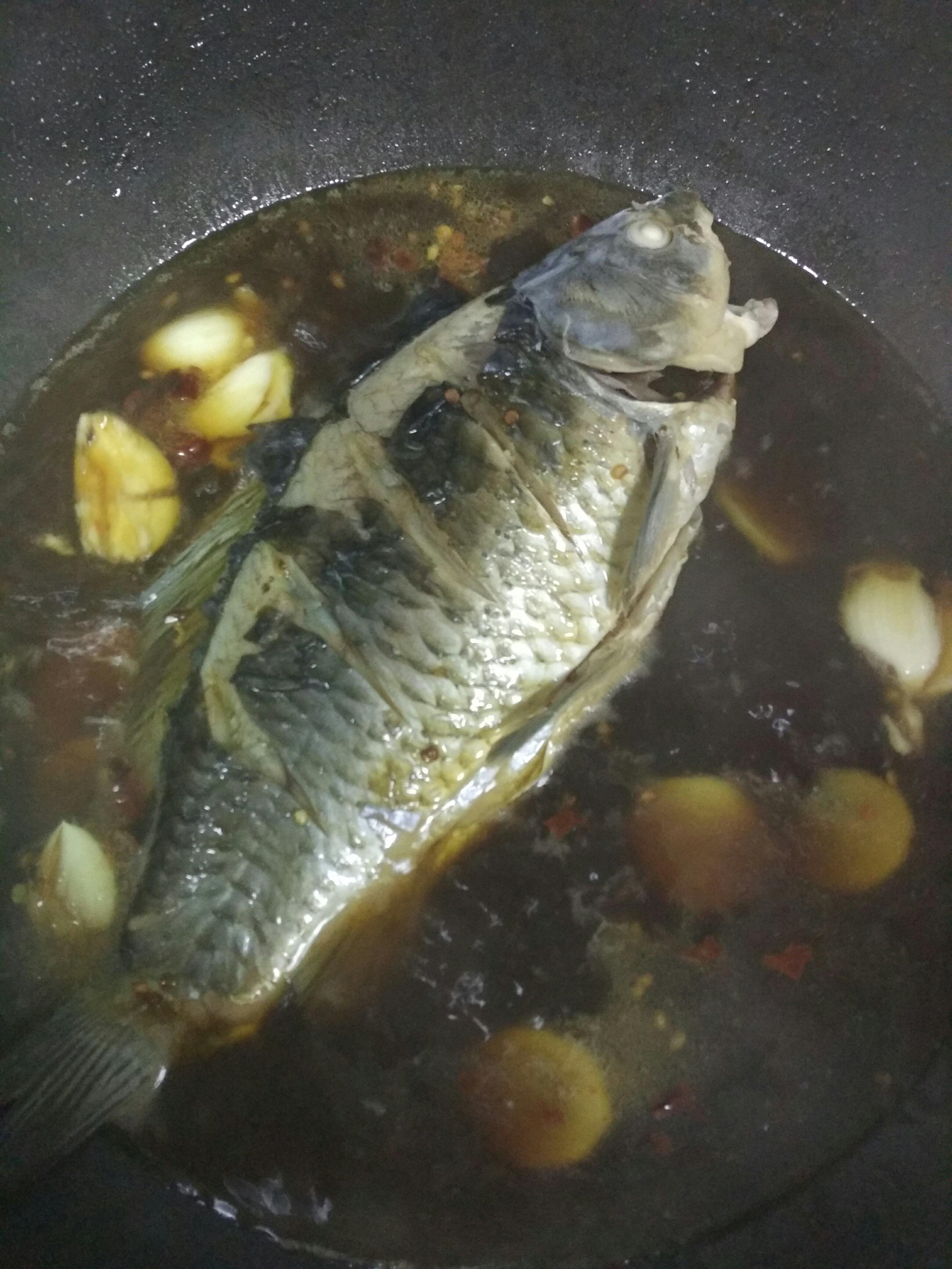 紅燒鯽魚的做法 步骤2