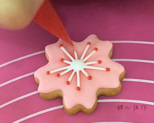 糖霜餅乾教程-浪漫櫻花的做法 步骤15
