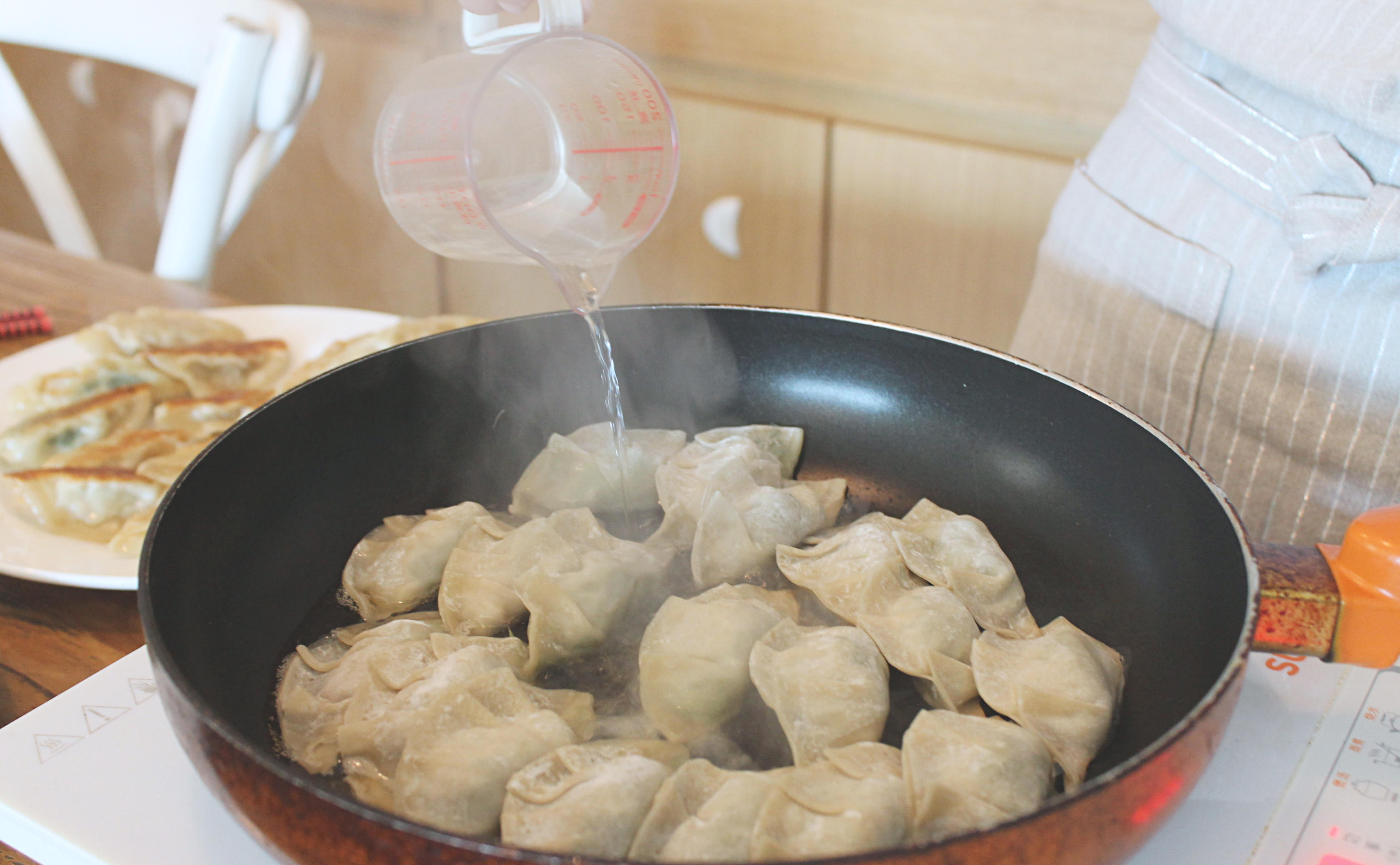 紫蘇葉日式煎餃－Recipe by Ms Ohno Michiko的做法 步骤8