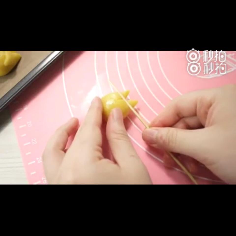 【轉自微博】教大家怎麼做懶懶蛋餅乾的做法 步骤25