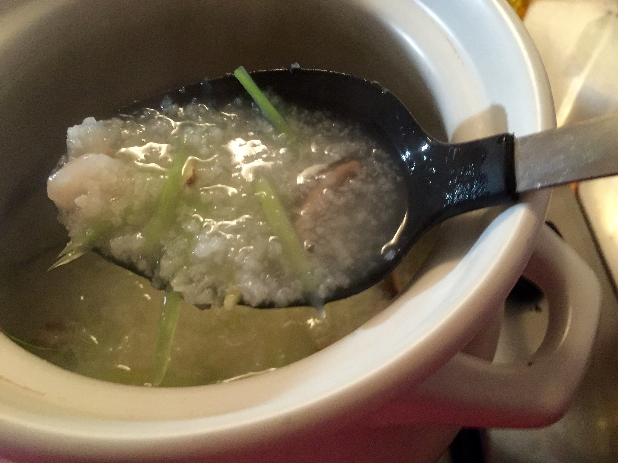 鮮蝦砂鍋粥(清晨快速熬粥法)的做法 步骤10