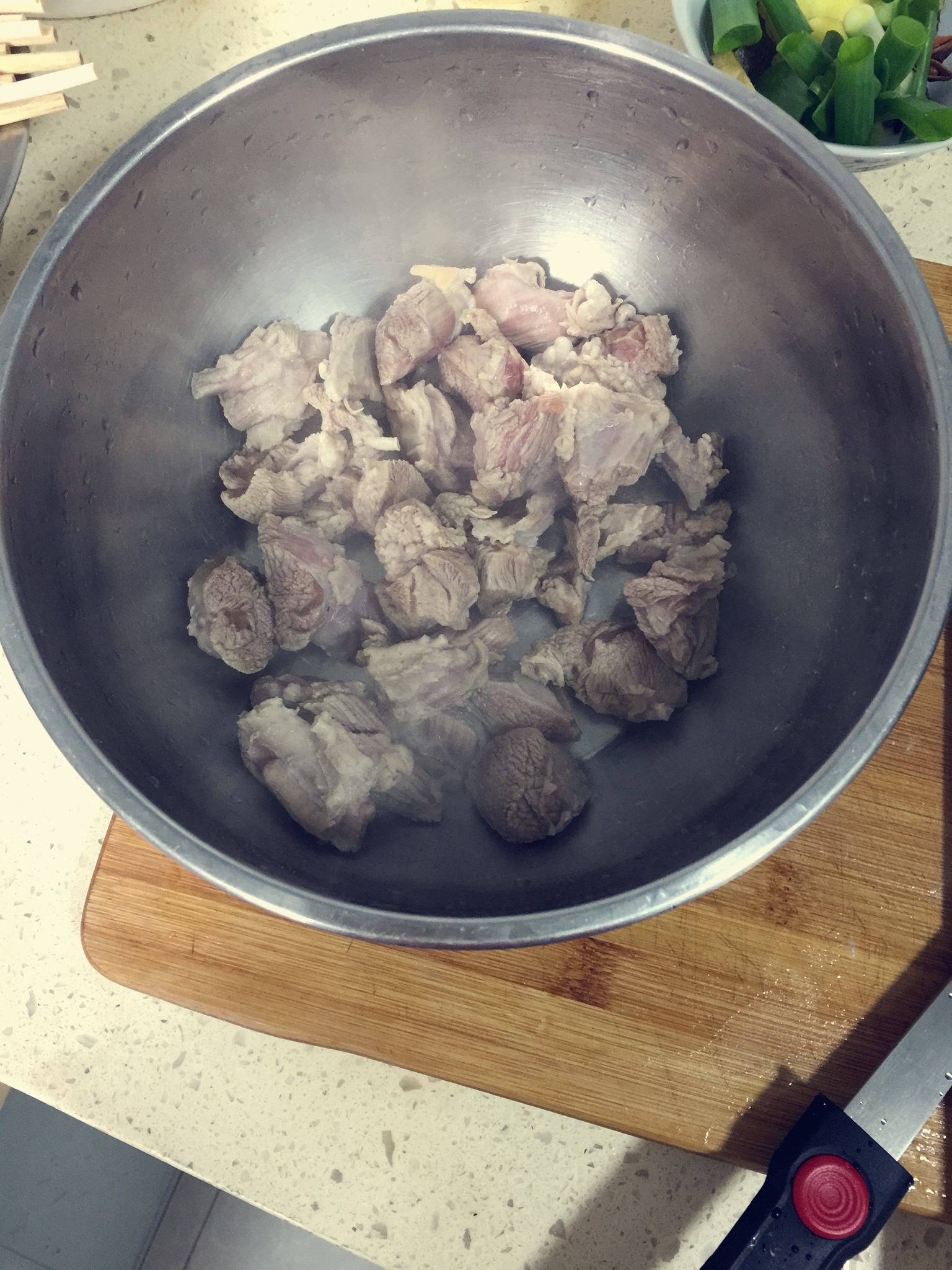 砂鍋羊肉白菜的做法 步骤3