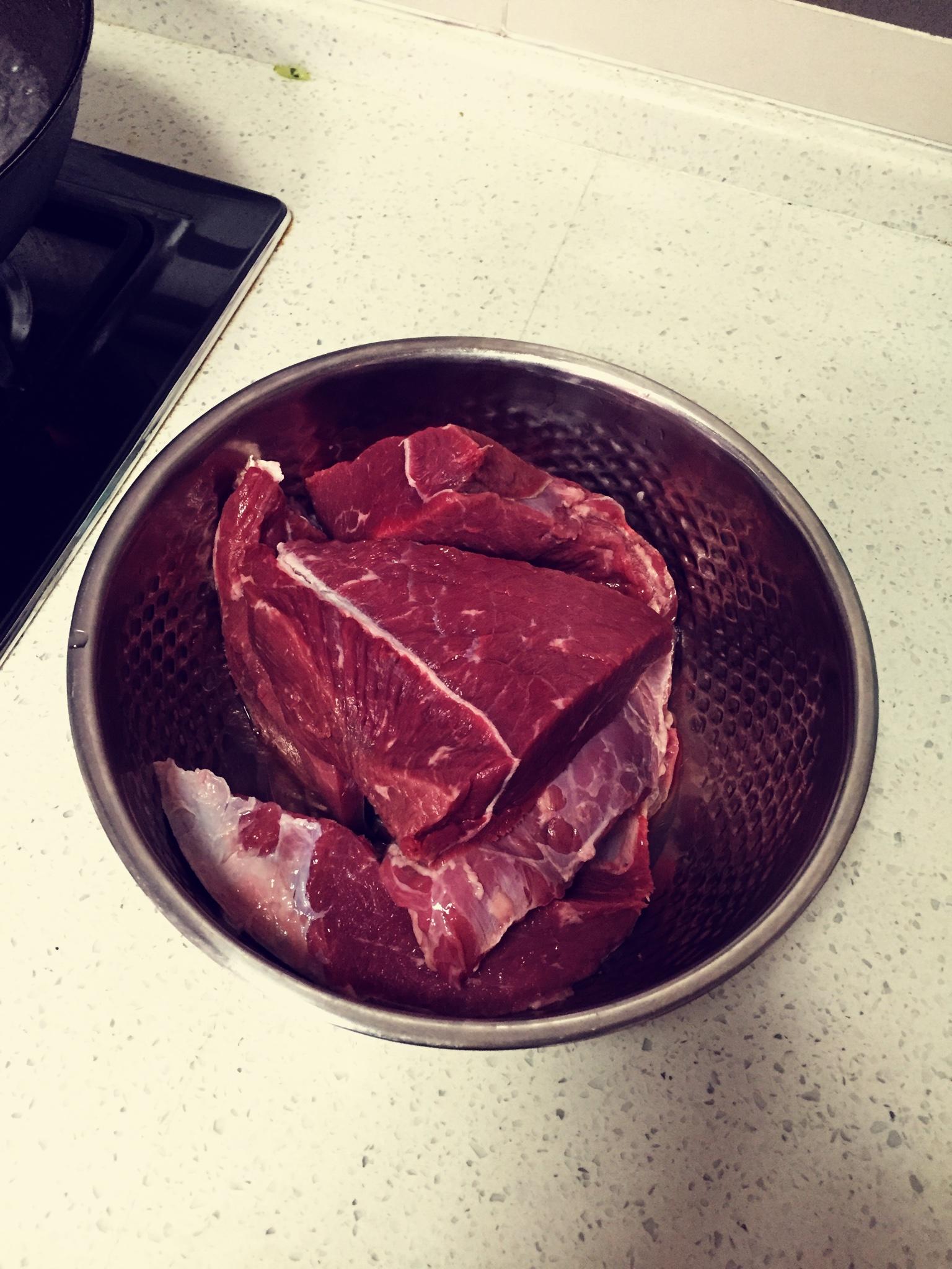 川味麻辣牛肉乾的做法 步骤1