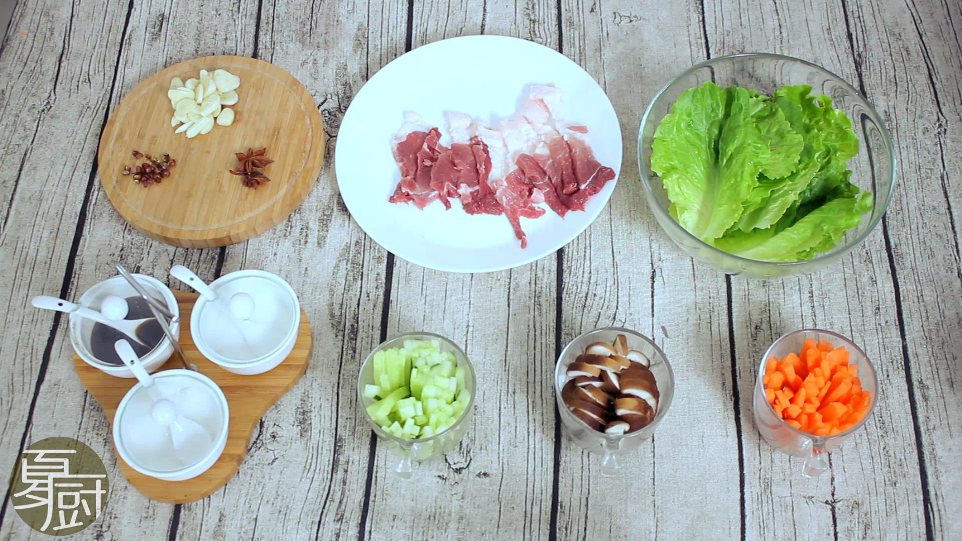 丨夏廚丨韓式烤肉超滿足一口悶 VOL.4的做法 步骤1