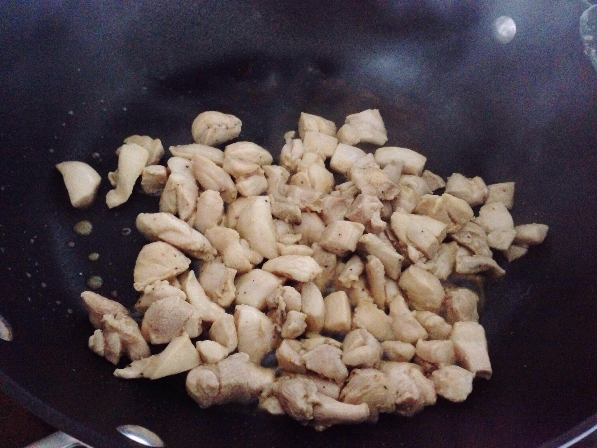 豉汁香菇雞肉燜飯的做法 步骤7