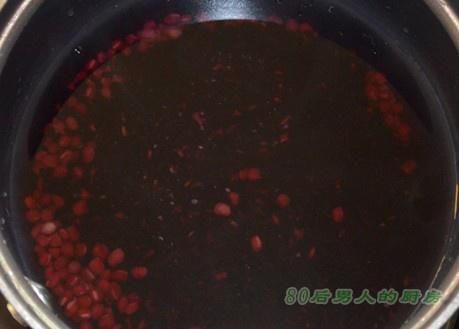 紅豆黑米粥的做法 步骤3
