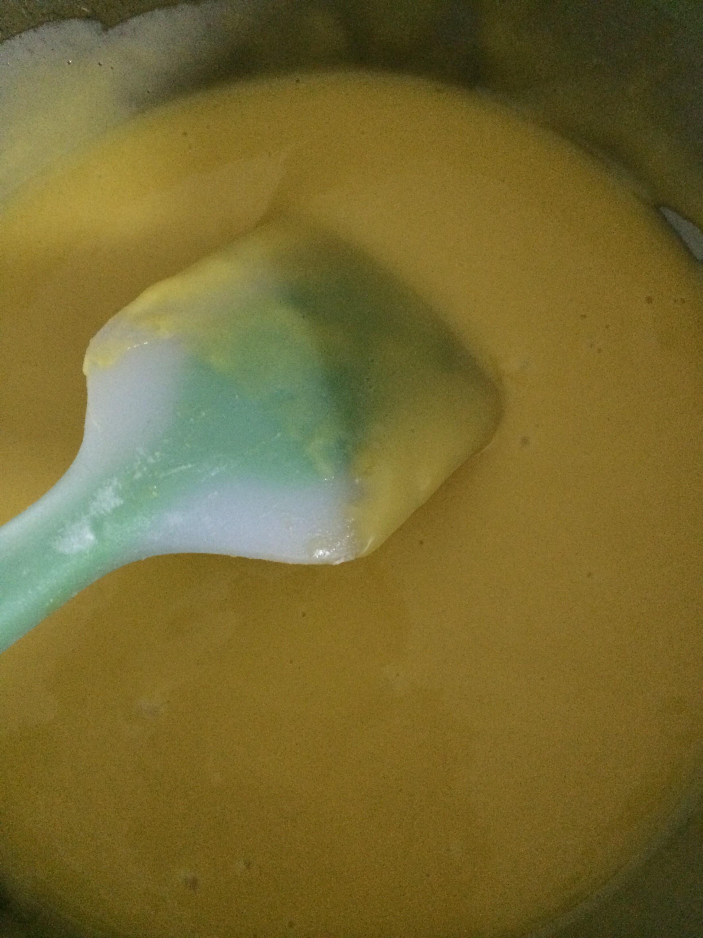 #黃金烤箱#貝奧beow K30W烤箱測評----8寸完美不裂版牛奶戚風蛋糕的做法 步骤5