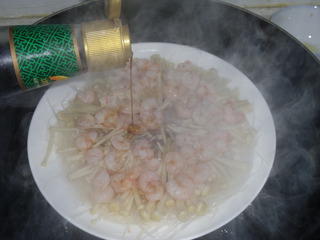 家常快手菜~金針菇粉絲蒸蝦的做法 步骤9