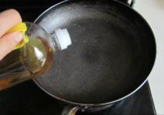 幹鍋花菜的做法 步骤4