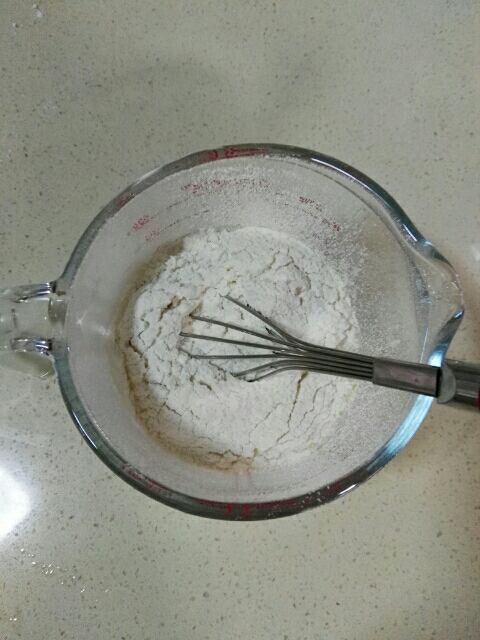 水嫩燙麪蒸蛋糕的做法 步骤3