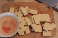 酸甜多汁的糖醋脆皮豆腐的做法 步骤1