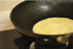 牛奶雞蛋煎餅的做法 步骤3