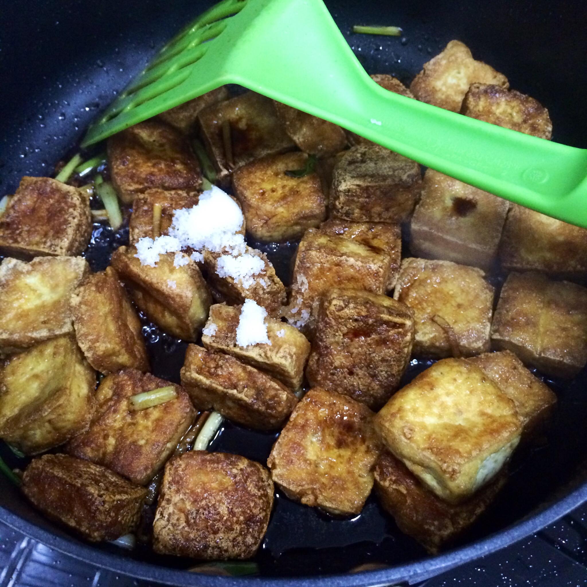 超級下飯的紅燒臭豆腐的做法 步骤5