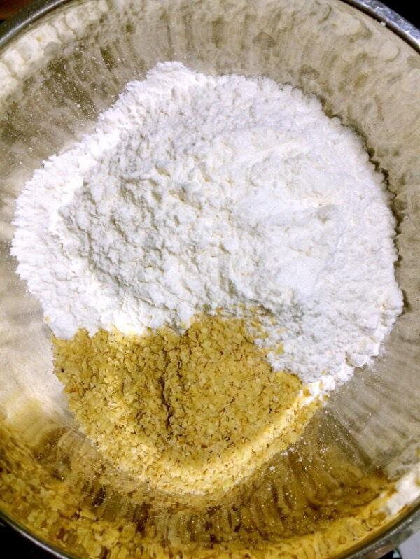 小麥胚芽戚風蛋糕的做法 步骤2