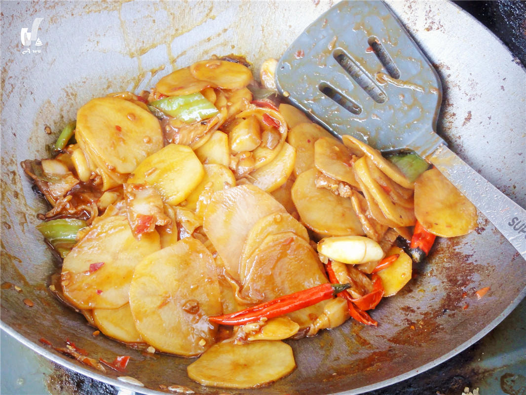 超級下飯的香辣土豆片的做法 步骤8