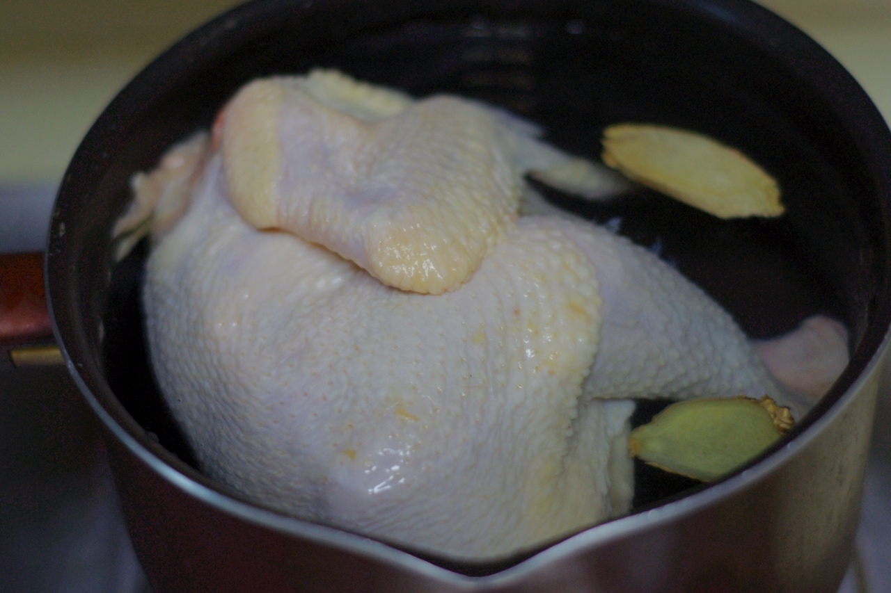 「雞」祥如意-姬松茸菌菇雞湯—Staub鑄鐵鍋的做法 步骤2