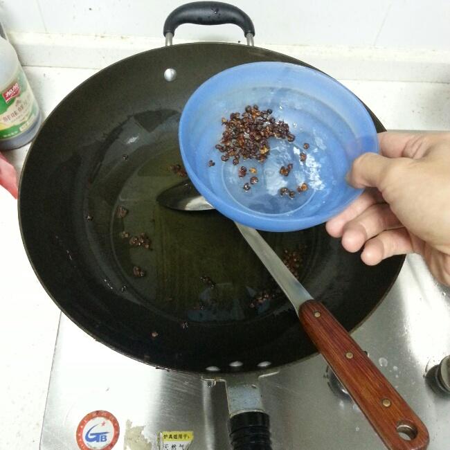 幹鍋牛肉的做法 步骤7