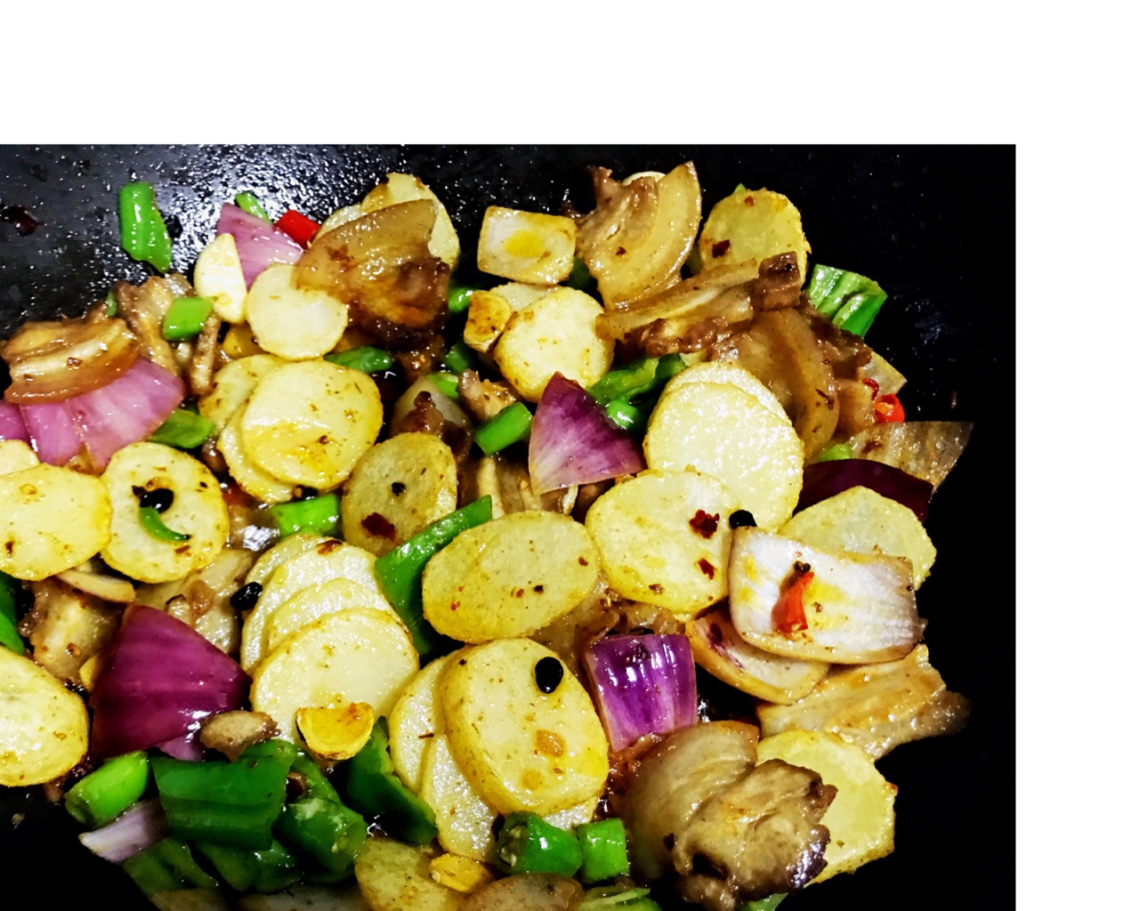 幹鍋土豆片的做法 步骤6
