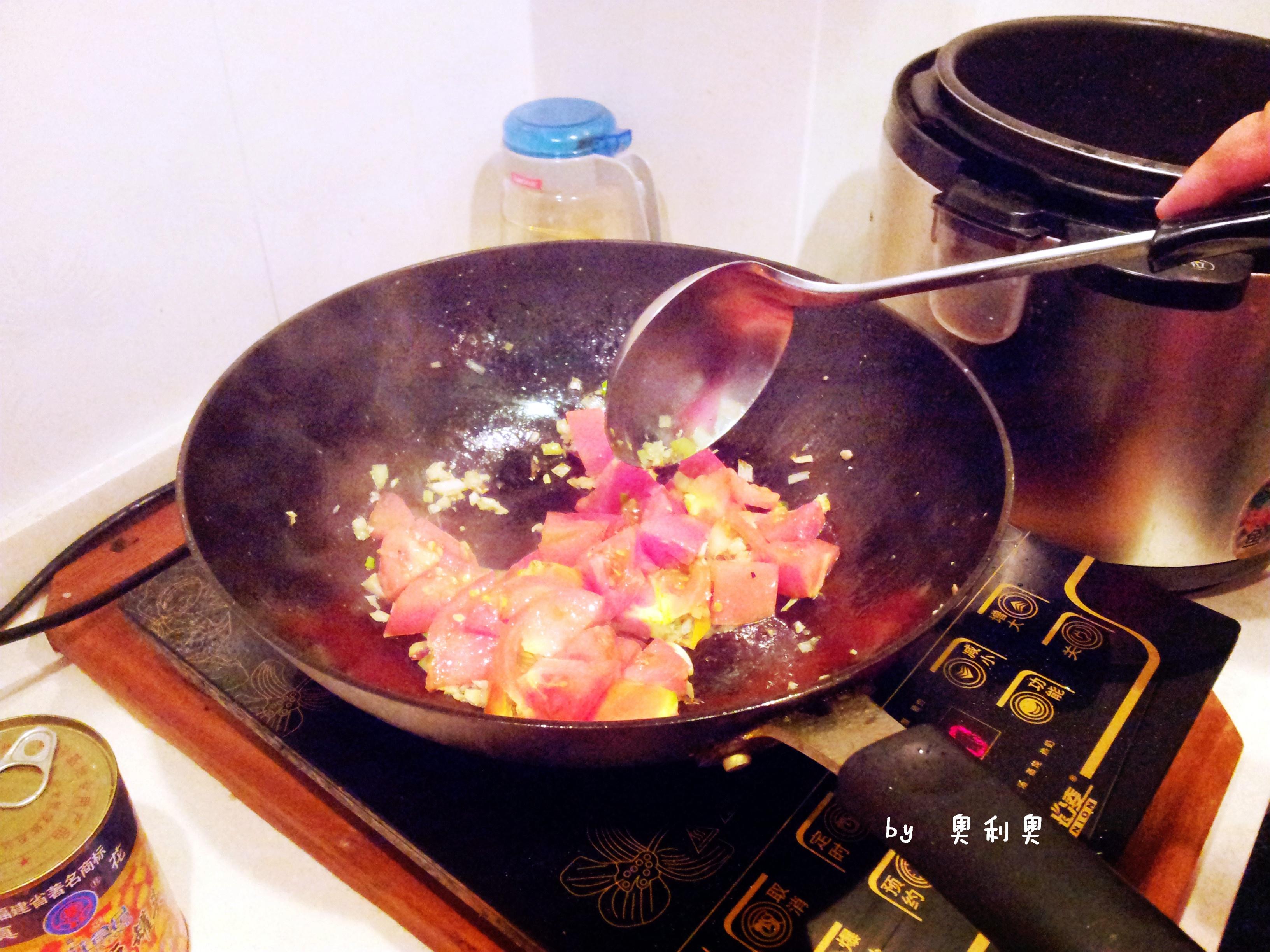 【獨家】茄汁鮁魚（番茄罐頭魚）的做法 步骤8
