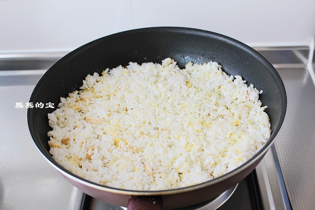 蛋香煎米餅的做法 步骤5