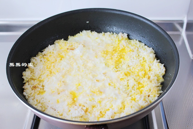 蛋香煎米餅的做法 步骤6