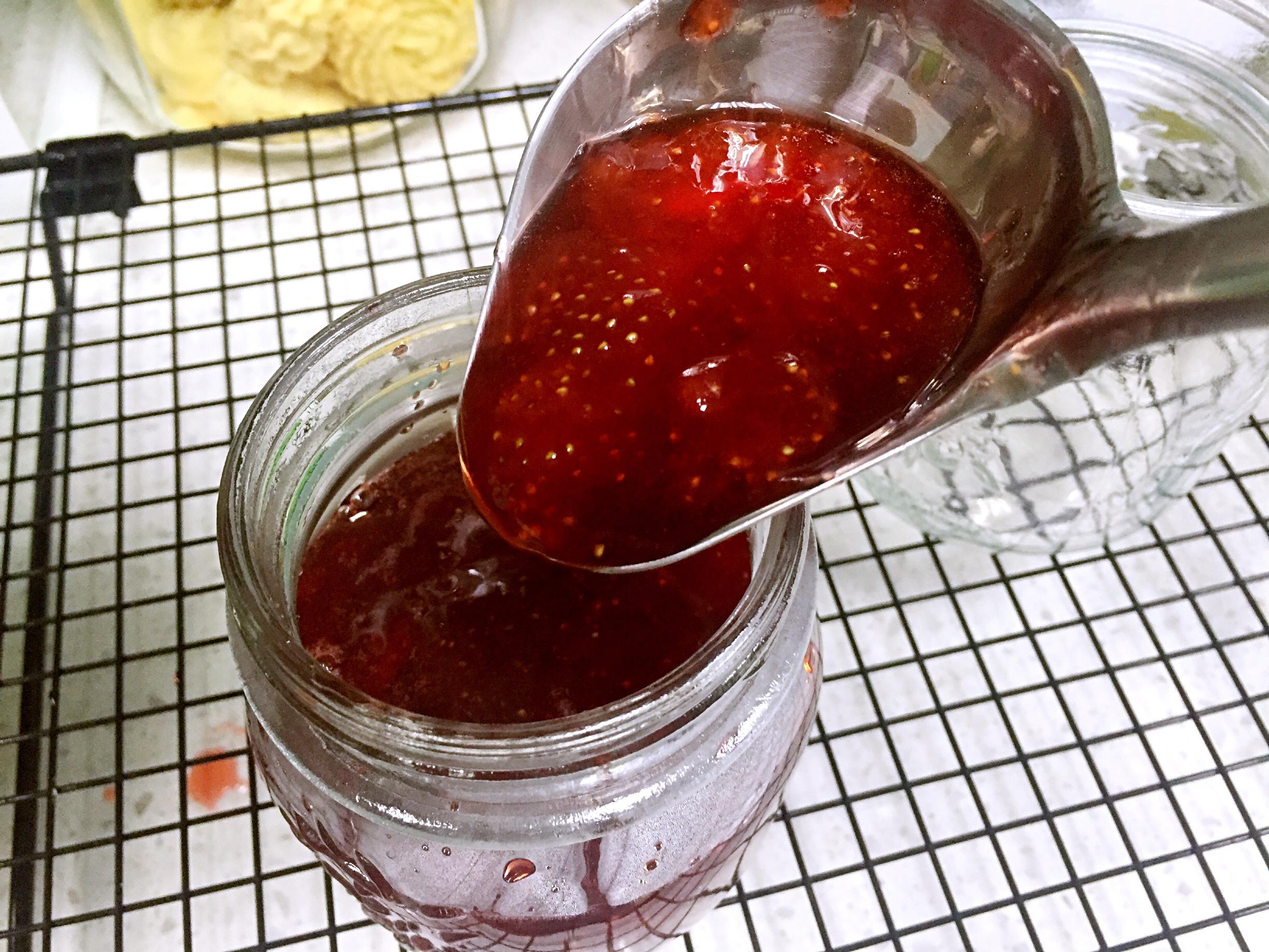 《Tinrry下午茶》番外篇-滿滿果肉的草莓果醬的做法 步骤33