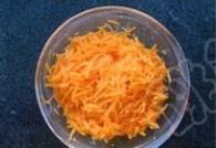 胡蘿蔔燜飯的做法 步骤2