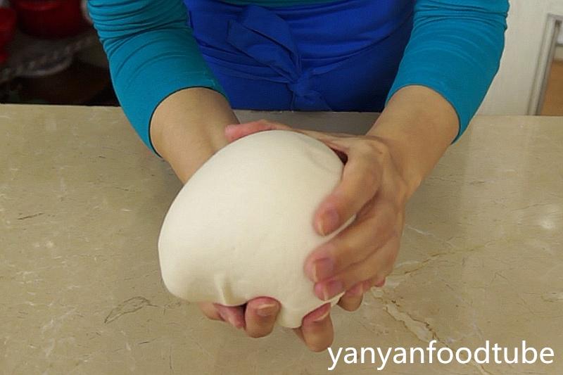 韭菜盒子 Chinese Leek and Egg Pasty的做法 步骤2