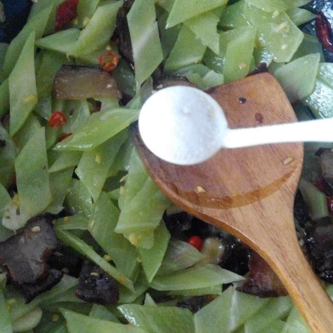 幹鍋萵筍臘肉的做法 步骤10