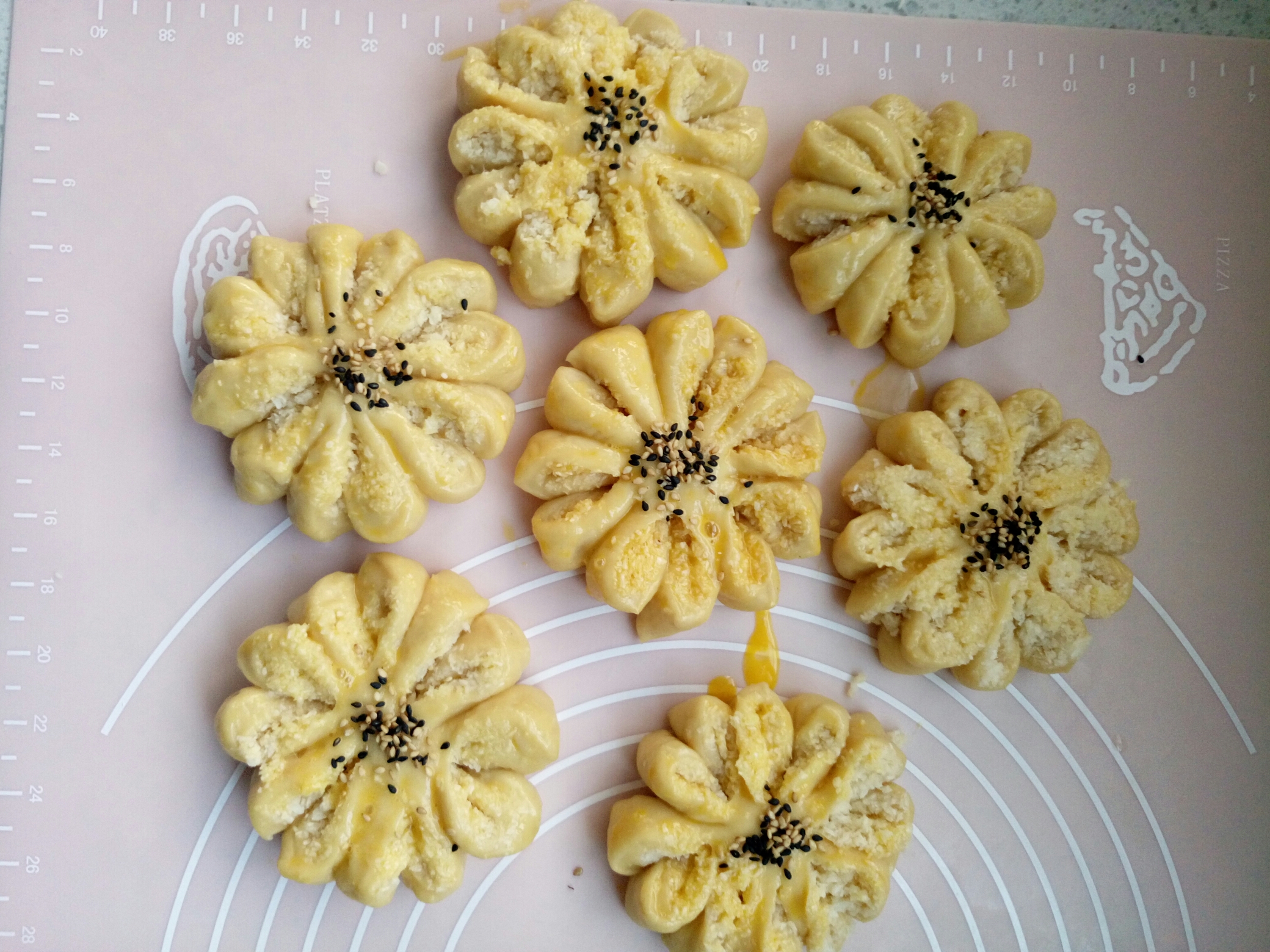 椰絲菊花面包的做法 步骤11