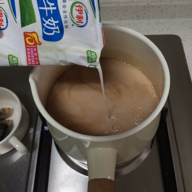 簡易版蒙古奶茶（鹹奶茶）的做法 步骤4