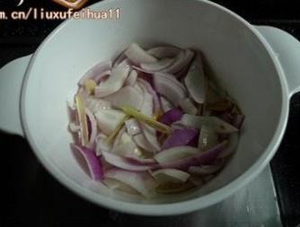 咖哩蔬菜牛尾煲的做法 步骤7