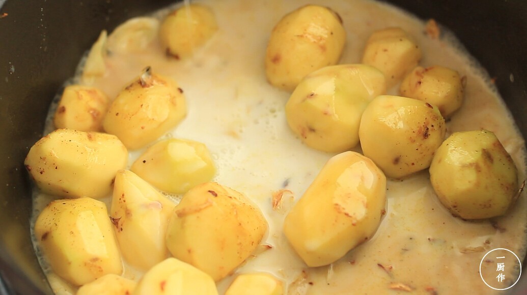 【一廚作】VOL53 風物料理の咖哩土豆小甘藍的做法 步骤2