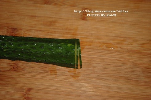 漂亮的黃瓜圍片的做法 步骤2