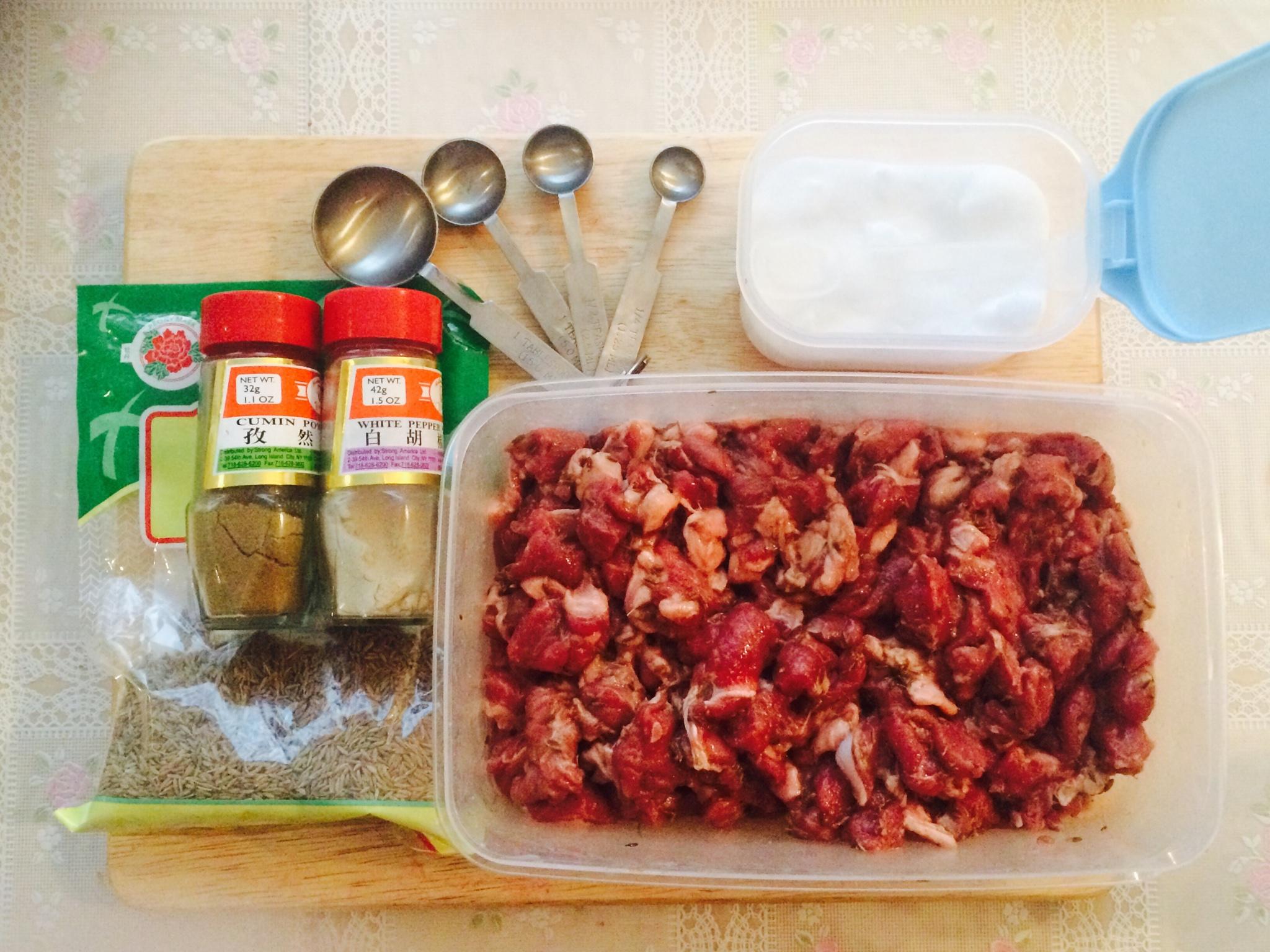 烤箱版新疆羊肉串的做法 步骤4