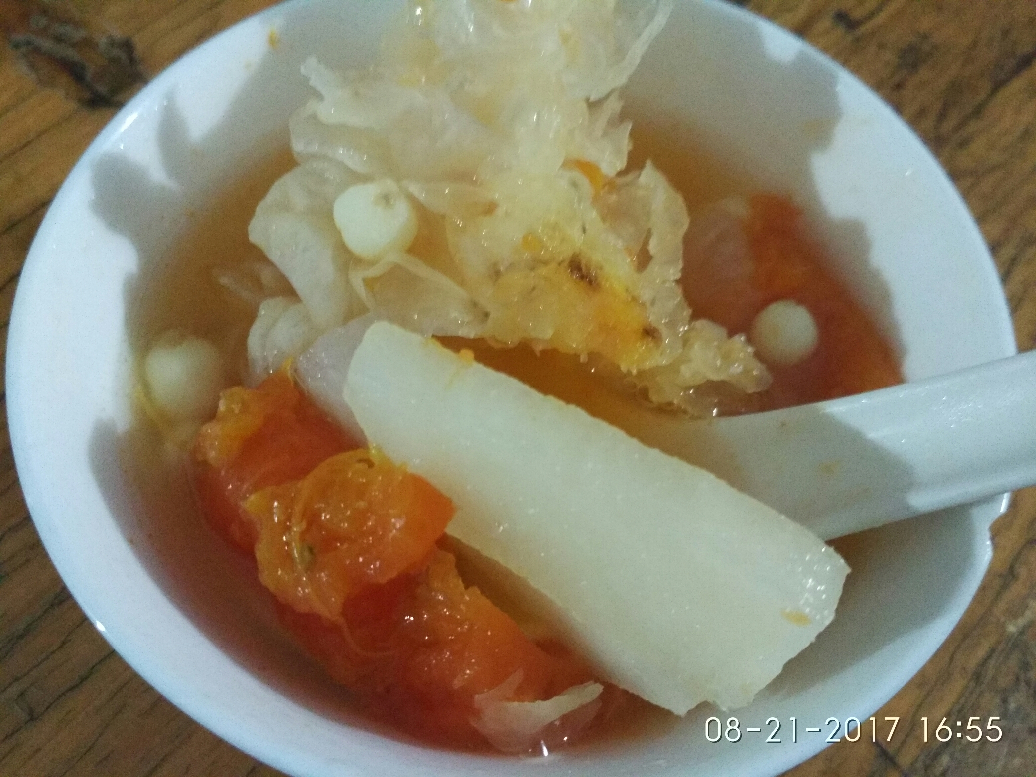 木瓜沙葛銀耳芡實甜湯的做法 步骤1