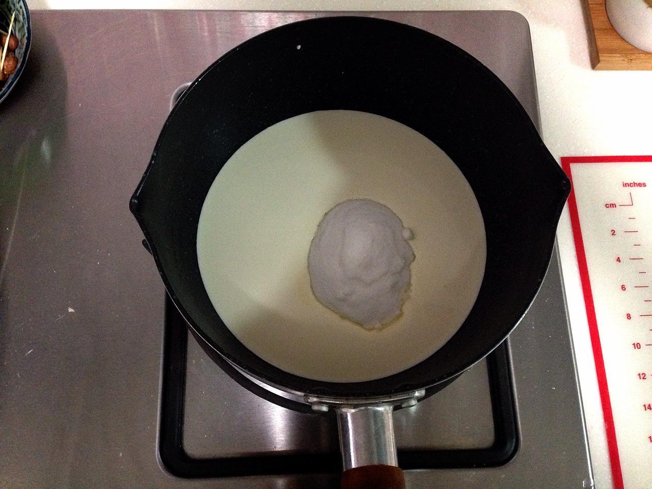 芋頭焦糖奶油布丁的做法 步骤4