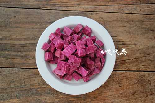 低脂熱飲紫薯紅米糊的做法 步骤3