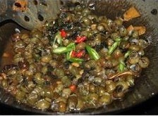 紫蘇豉醬炒石螺的做法 步骤9