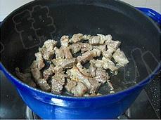 川味筍子紅燒牛肉麪的做法 步骤2